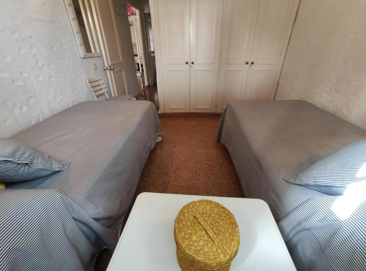 Lovely 2 Bedroom Bungalow With Parking Маспаломас Екстериор снимка